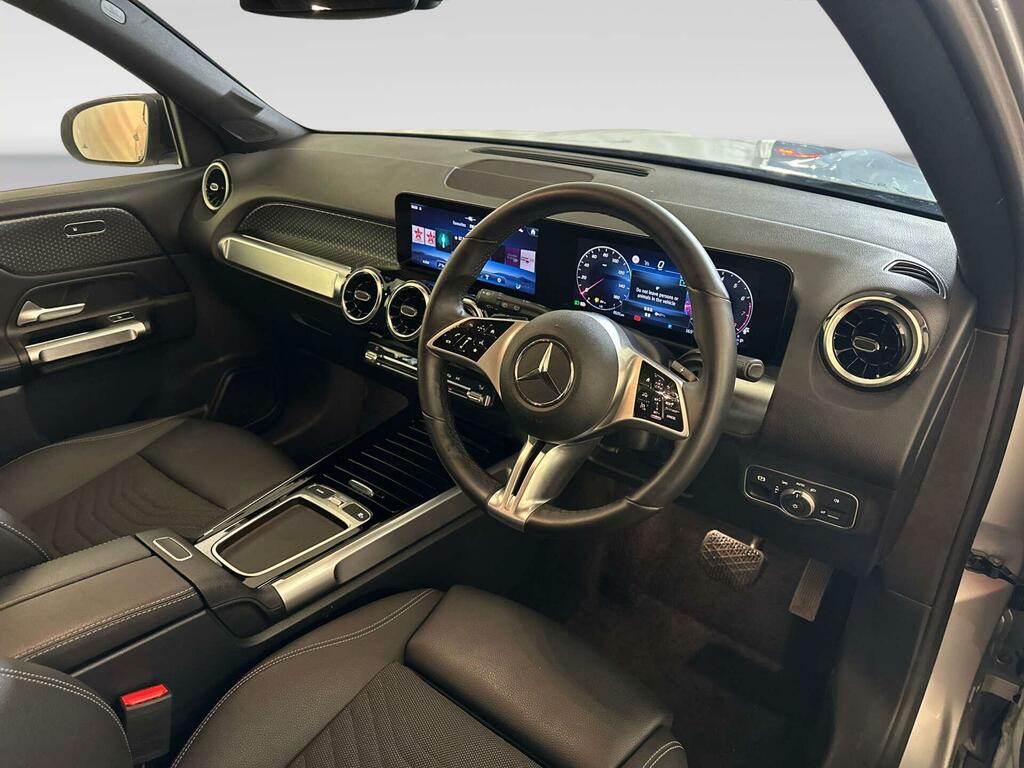Mercedes-Benz GLB Class Glb 200 Red #16