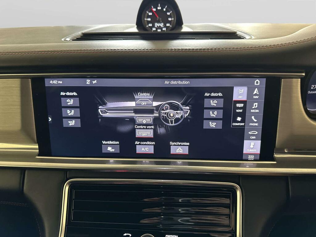 Porsche Panamera 2.9L 4 Black #22