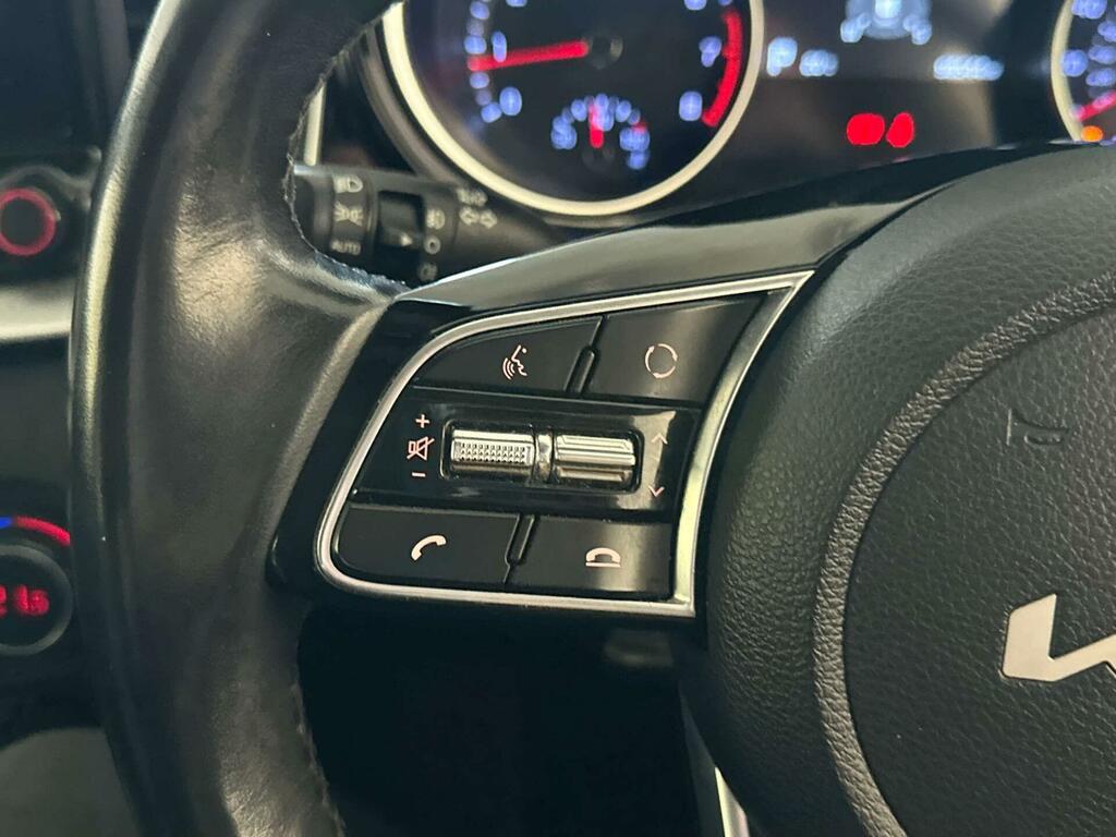 Kia Xceed 1.5 Xceed 4 158 Black #16