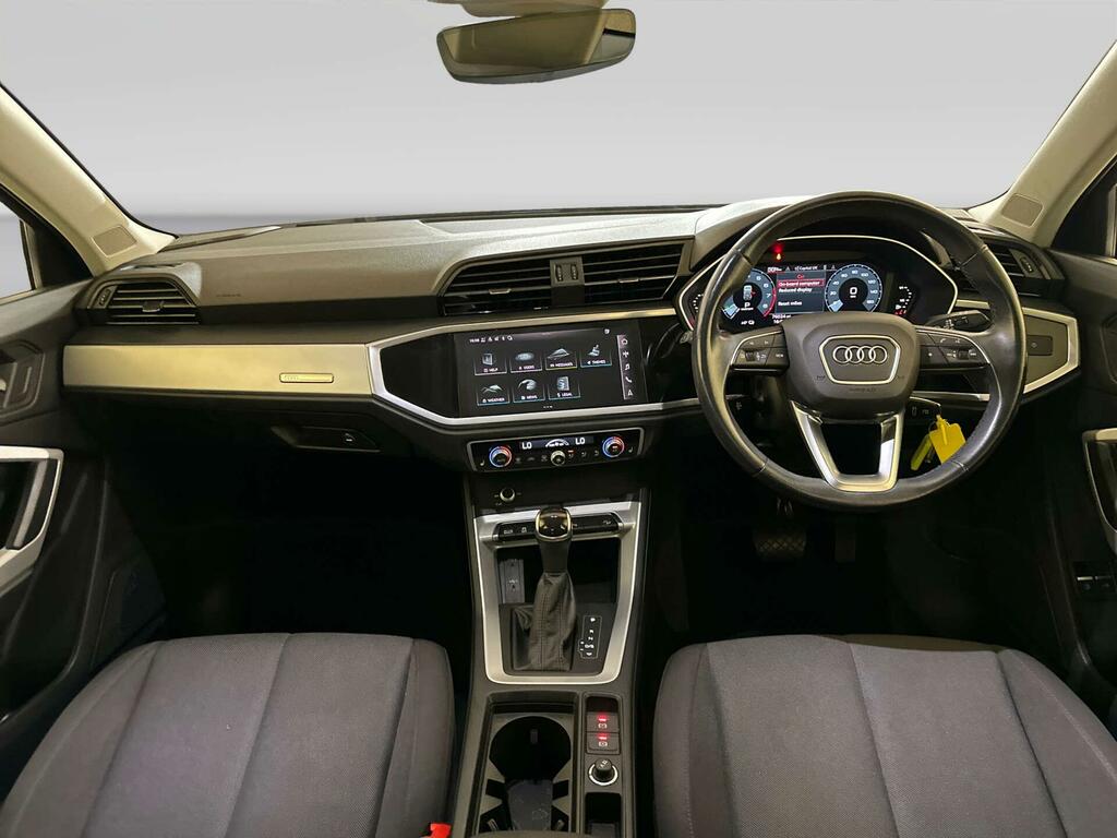 Audi Q3 1.4 Tfsie 45 Technik Suv Plug-in Hybrid Black #2