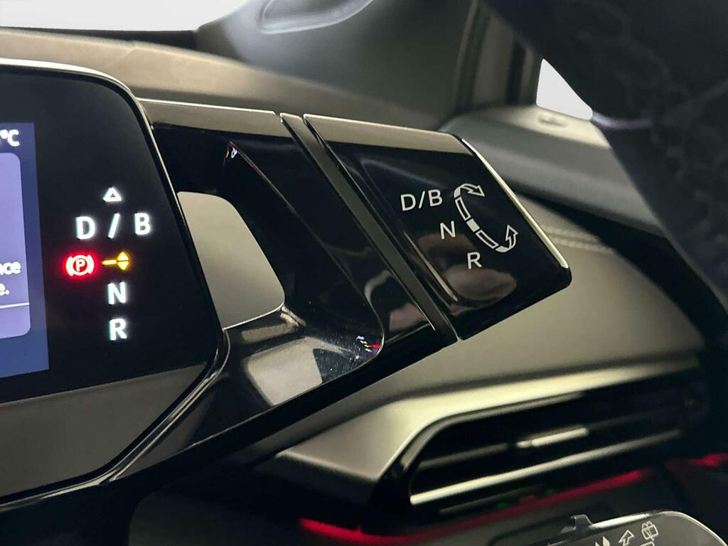 Volkswagen ID.4 Style Edition Blue #19
