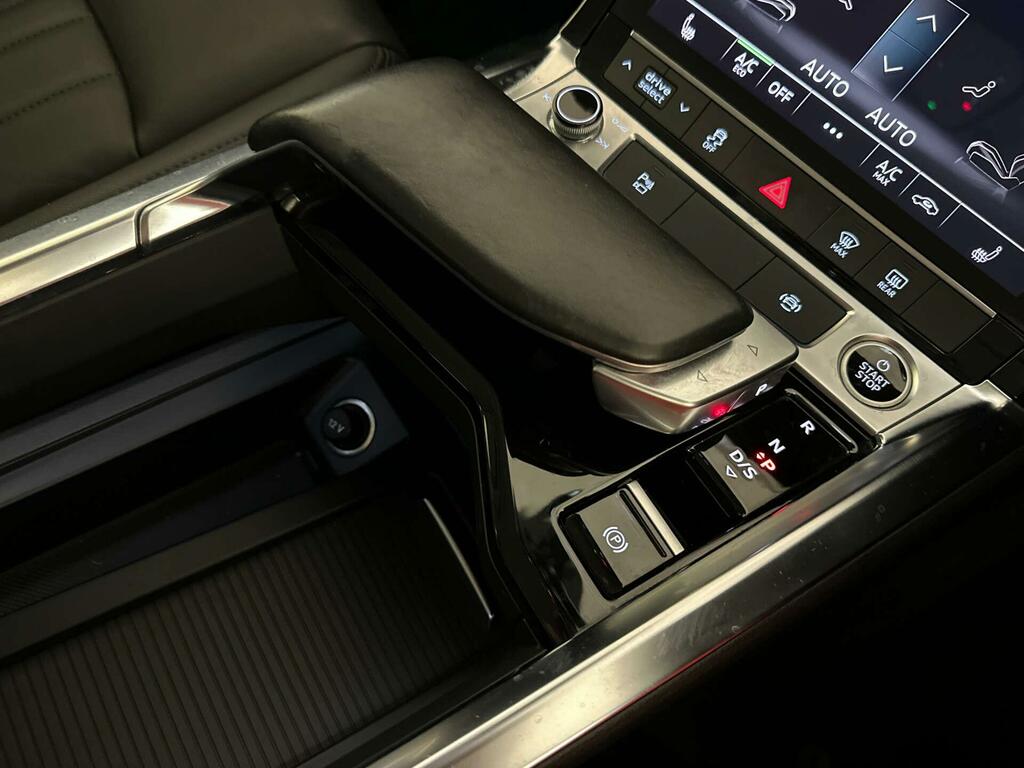 Audi E-tron 300Kw 55 Quattro 95Kwh Technik Black #25