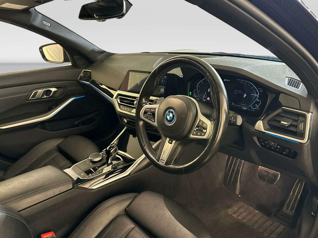 BMW 3 Series Saloon Grey #15