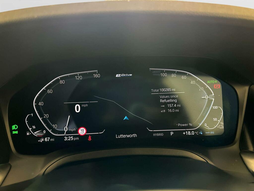 BMW 3 Series Saloon Grey #18