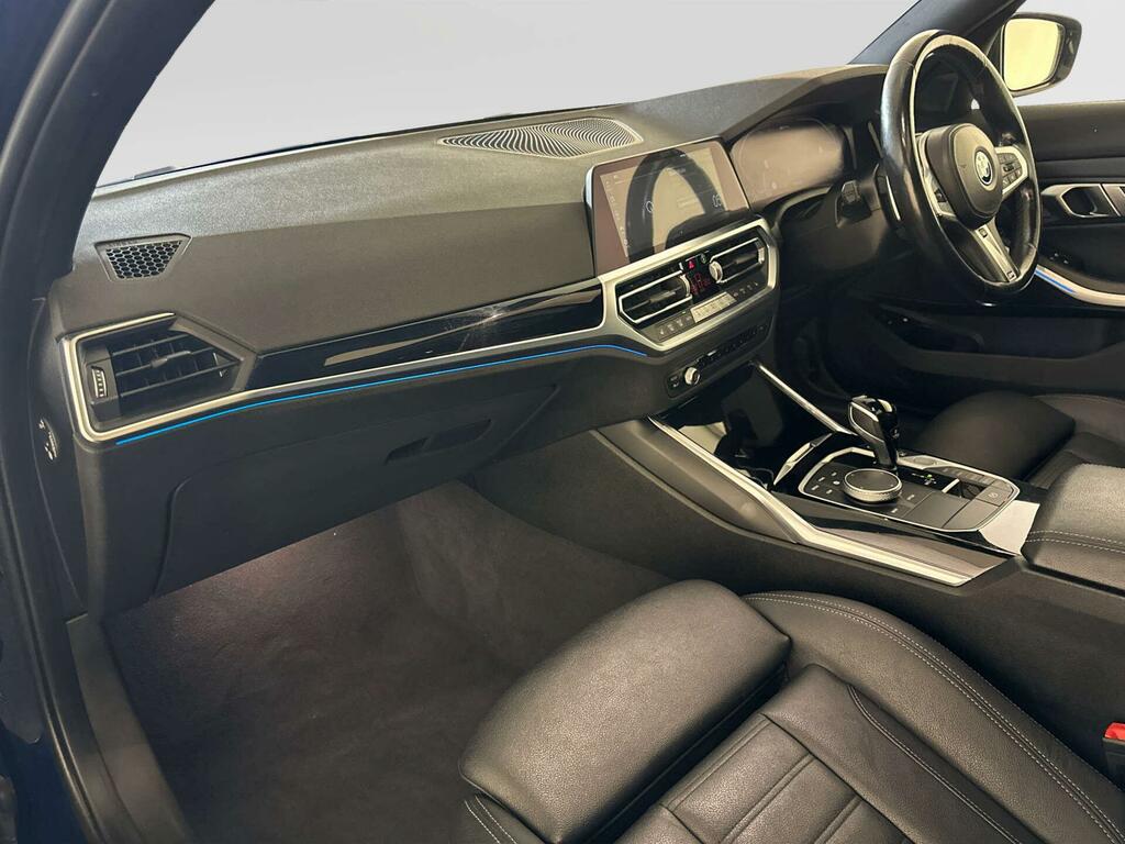 BMW 3 Series Saloon Grey #10
