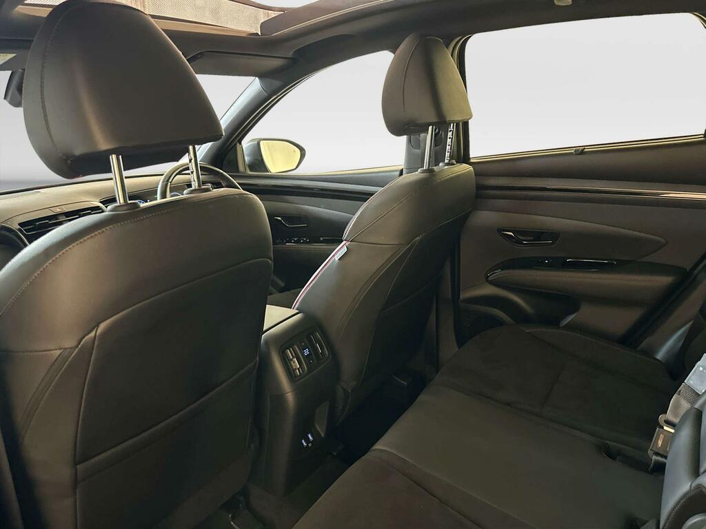 Hyundai Tucson Ultimate Black #11