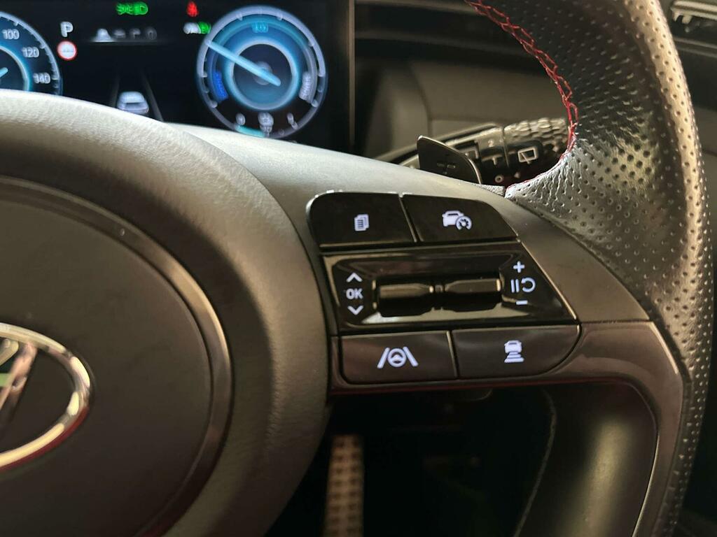 Hyundai Tucson Ultimate Black #19