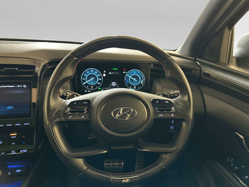 Hyundai Tucson Ultimate Black #16