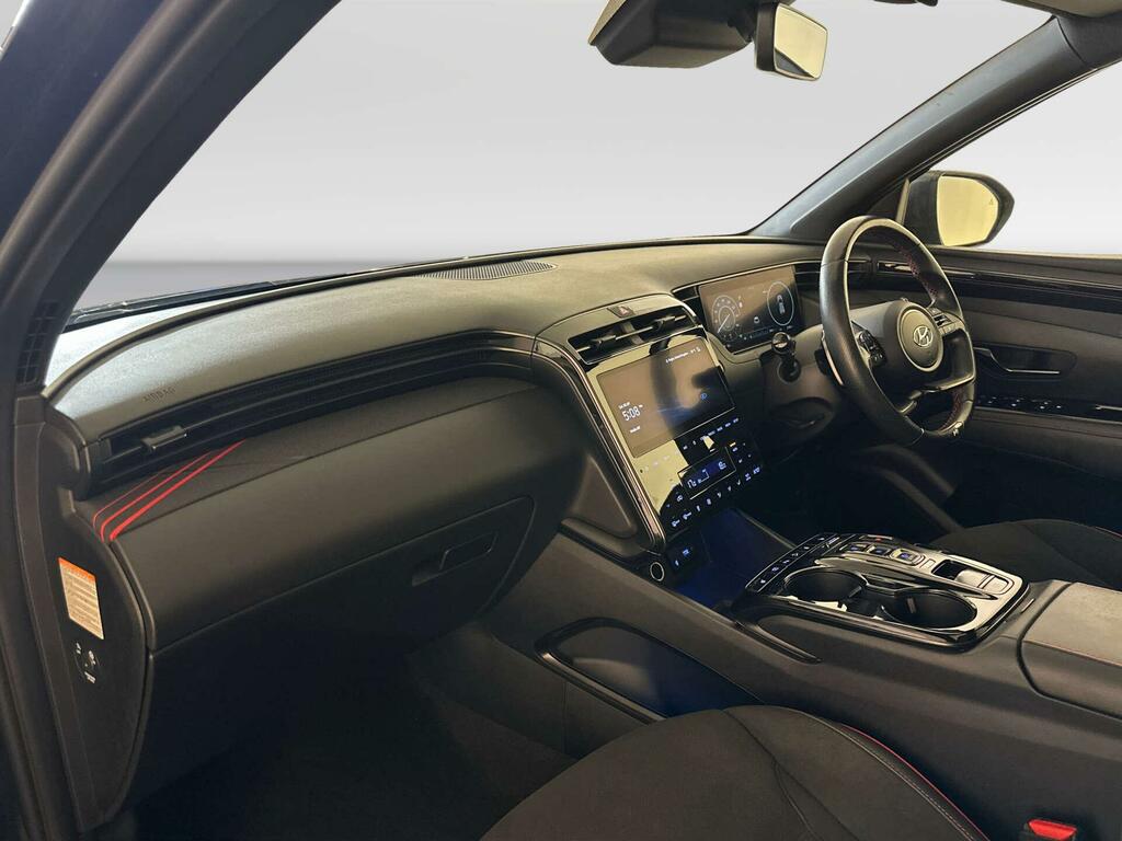 Hyundai Tucson Ultimate Black #10