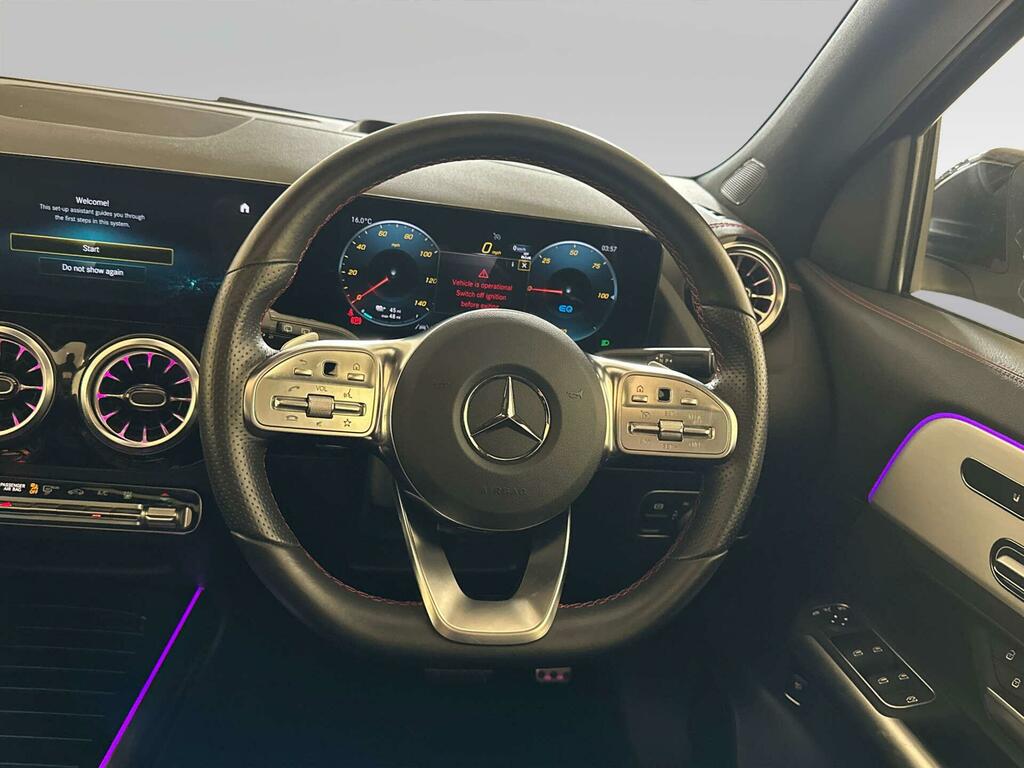 Mercedes-Benz EQA Amg Line White #18