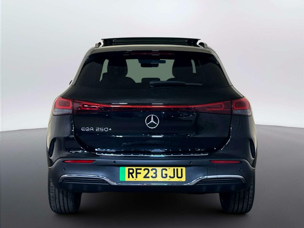 Mercedes-Benz EQA Amg Line White #7