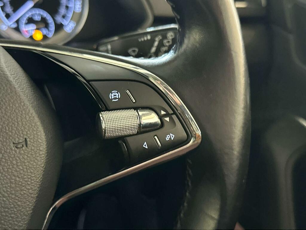 Skoda Superb 2021 21 S White #18