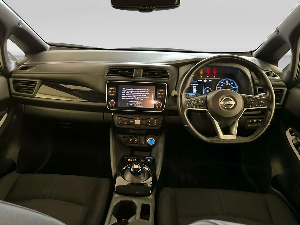 Nissan Leaf 39Kwh N-connecta Hatchback 150 Grey #2