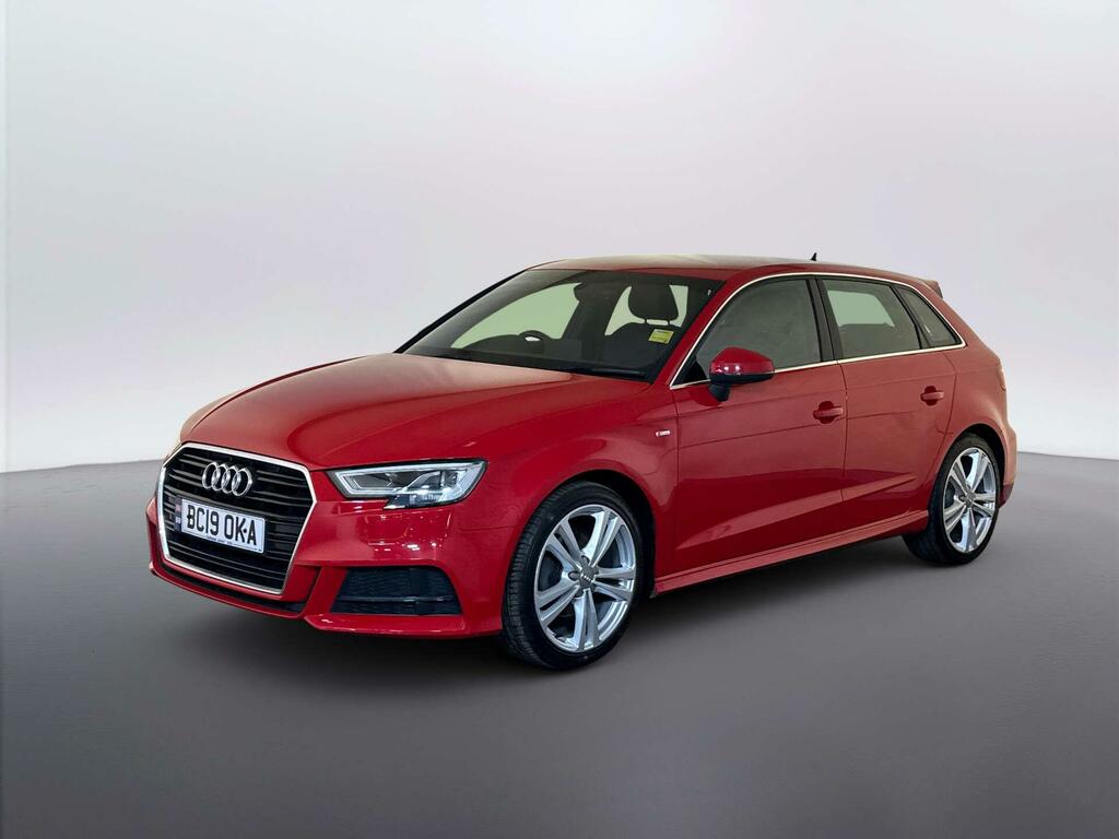 Audi A3 1.5 Tfsi Cod 35 S Line Sportback S Tron Red #4