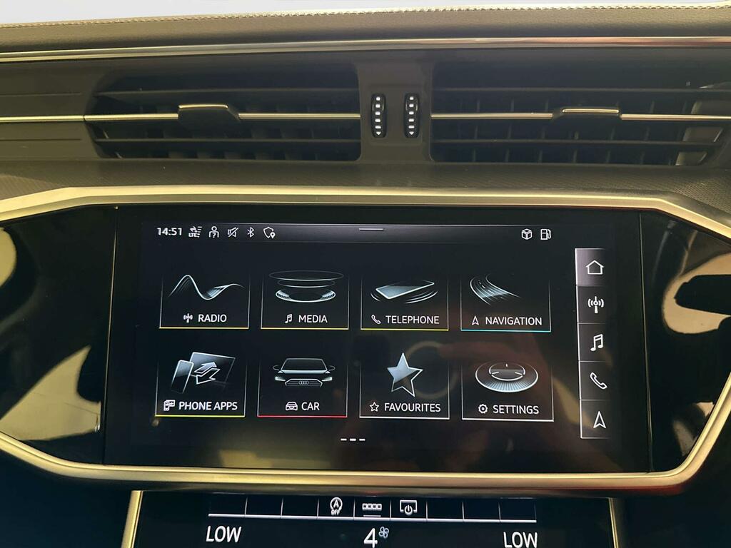 Audi A6 Saloon Sport Black #23