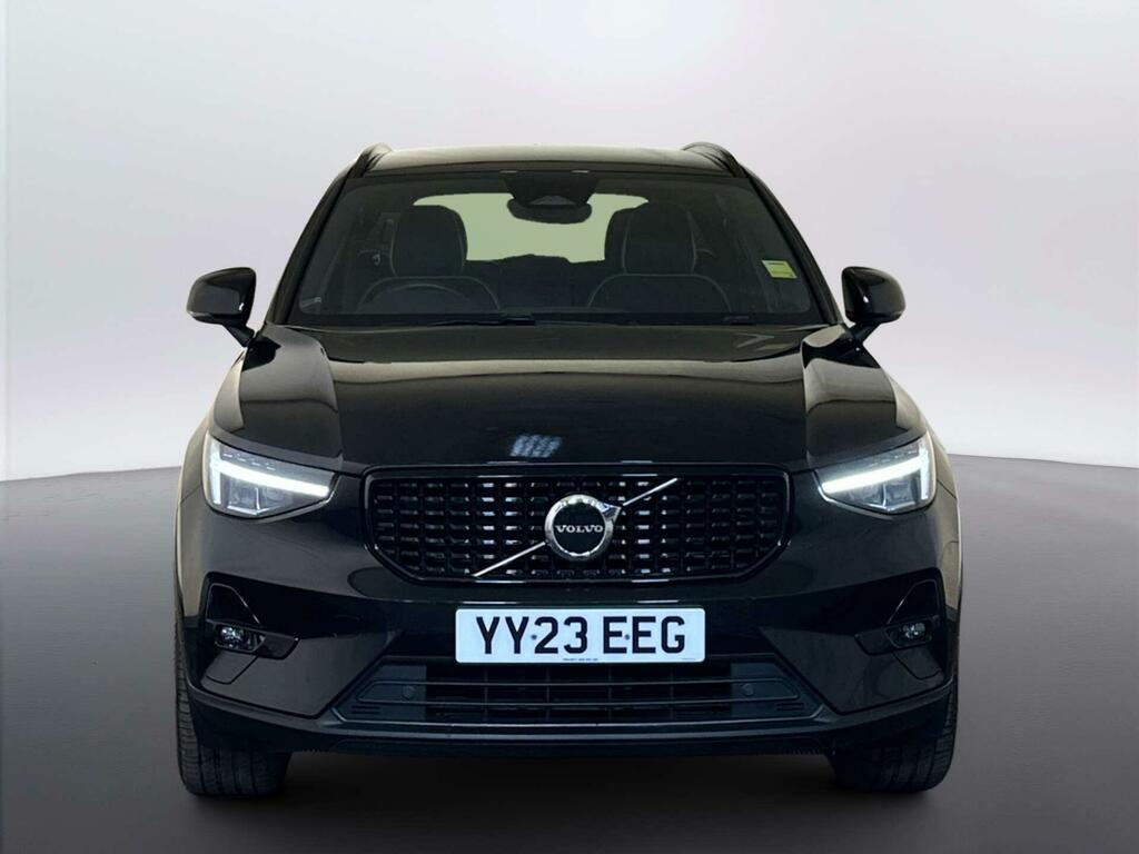 Volvo XC40 2.0 B3 Mhev Plus Dct Euro 6 Ss Black #3