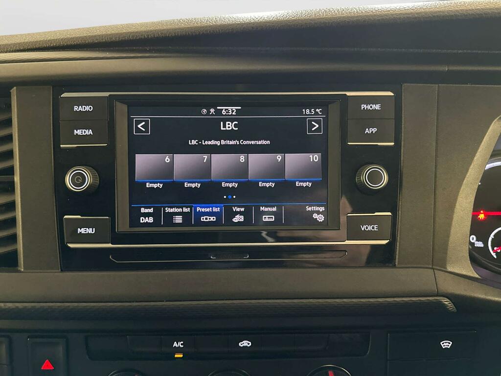 Volkswagen Transporter 2L Highline Grey #20