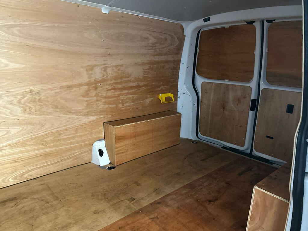 Volkswagen Transporter 2L Highline Grey #11