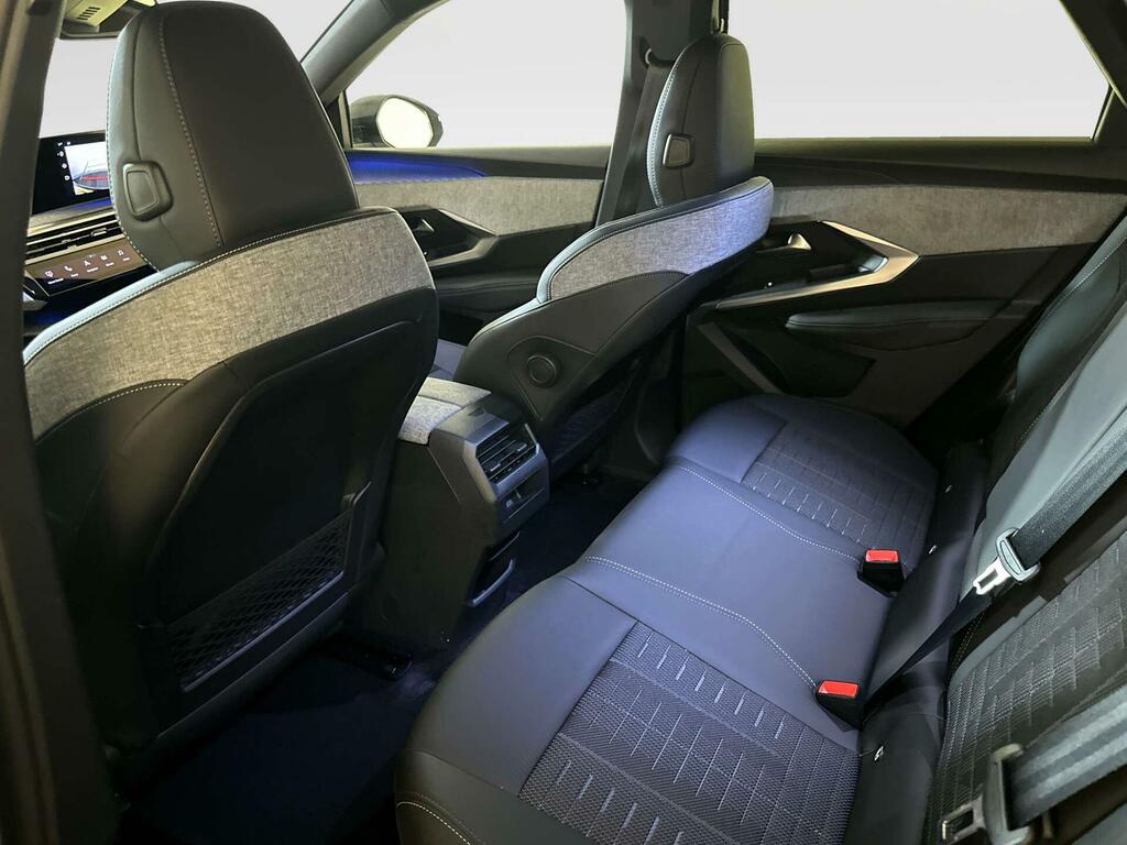 Peugeot 3008 Gt White #11