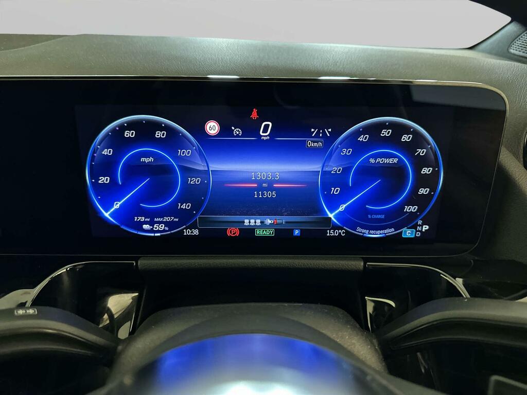 Mercedes-Benz EQA 250 Sport Executive Blue #17