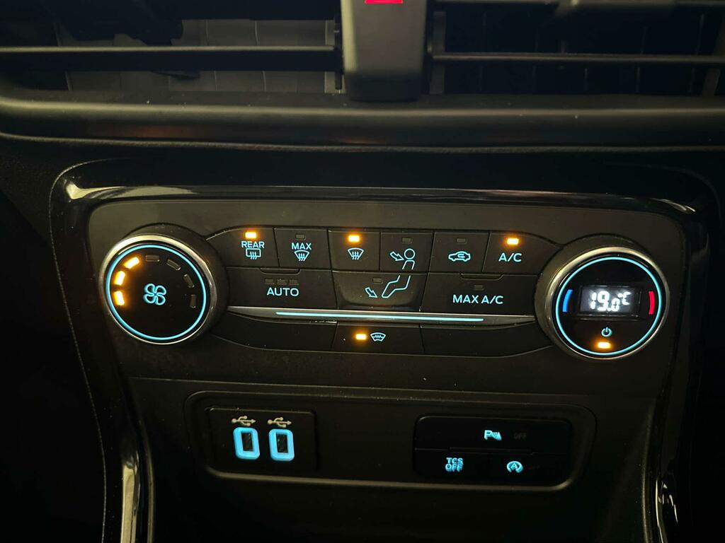 Ford Ecosport 1.0 Titanium Navigator Ecoboost 125 Bhp Blue #24