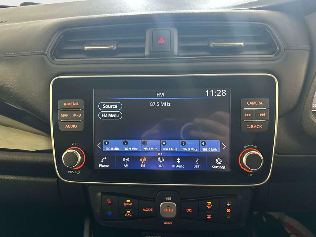Nissan Leaf 110Kw Tekna 40Kwh Silver #21