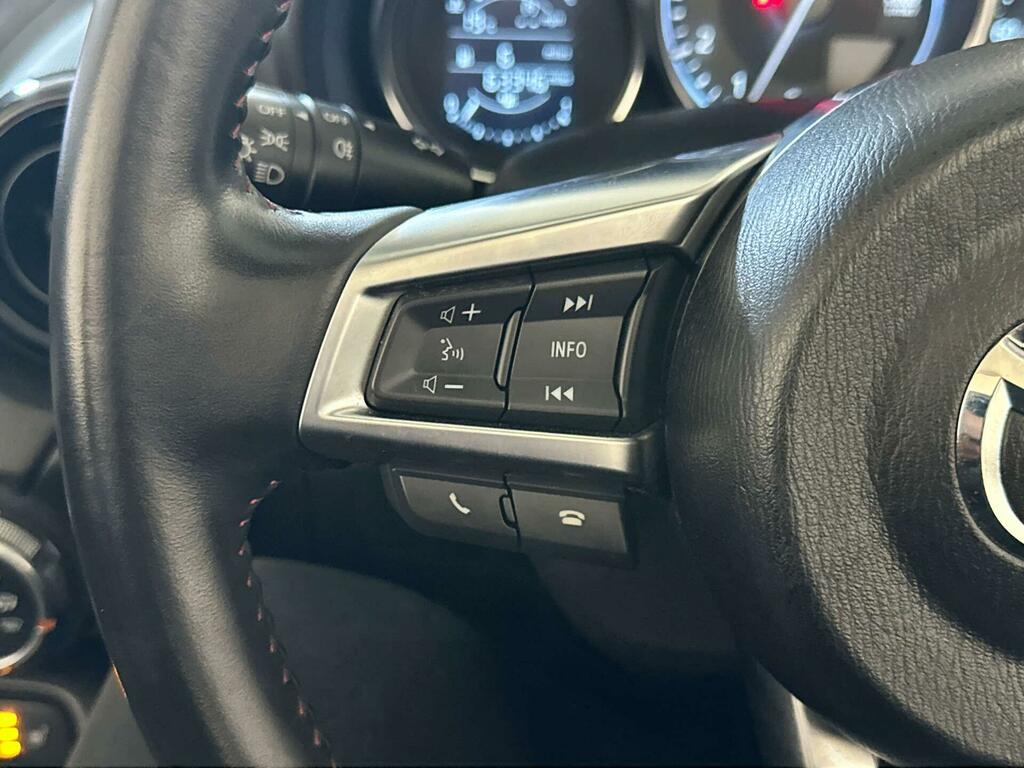 Mazda MX-5 Convertible 1.5 Skyactiv-g Sport Nav 2019 Red #16