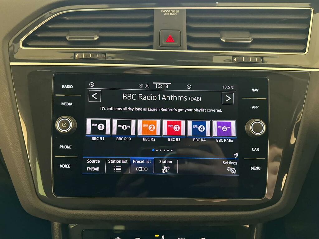 Volkswagen Tiguan Active Grey #19