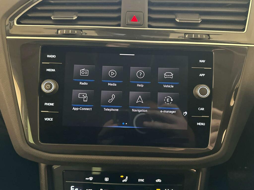 Volkswagen Tiguan Active Grey #21