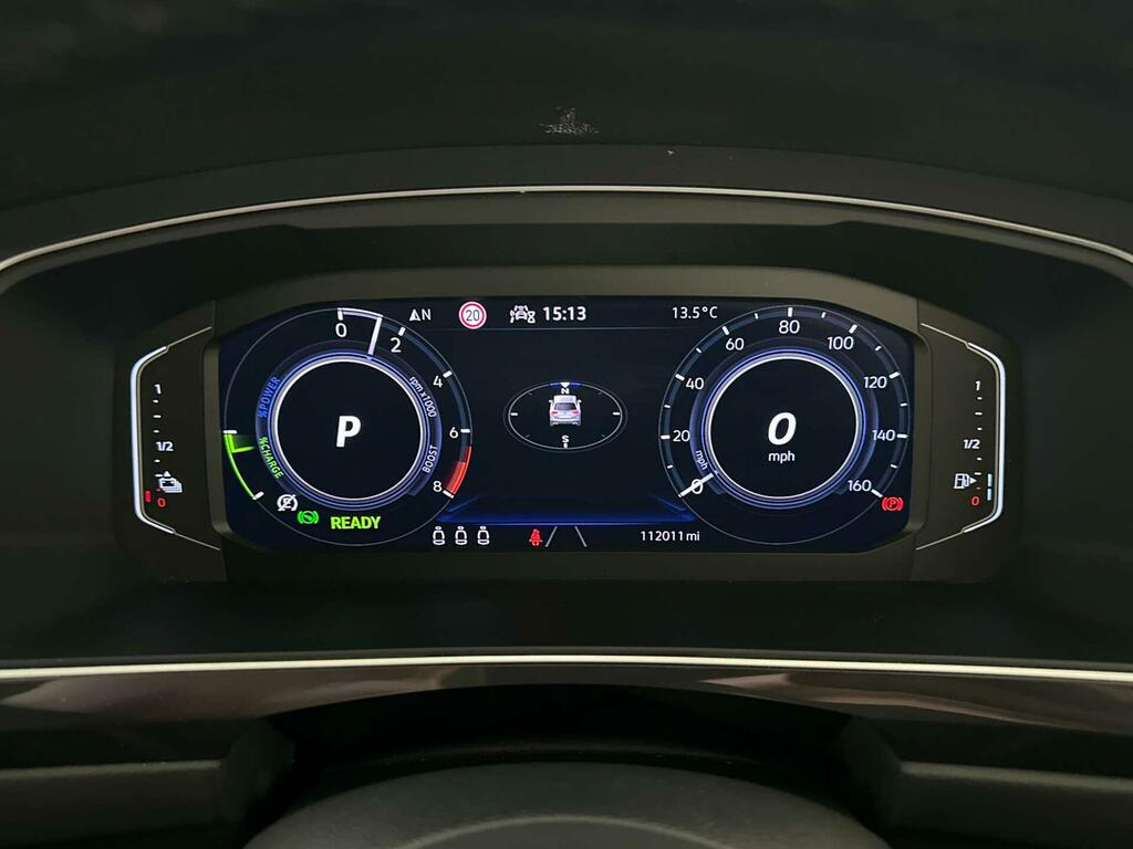 Volkswagen Tiguan Active Grey #17