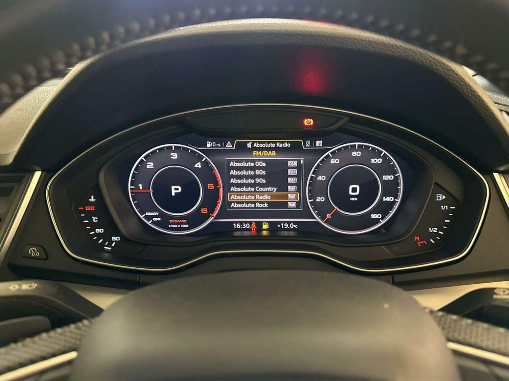 Audi Q5 2.0L Tdi Quattro S Line Black Edition Black #17