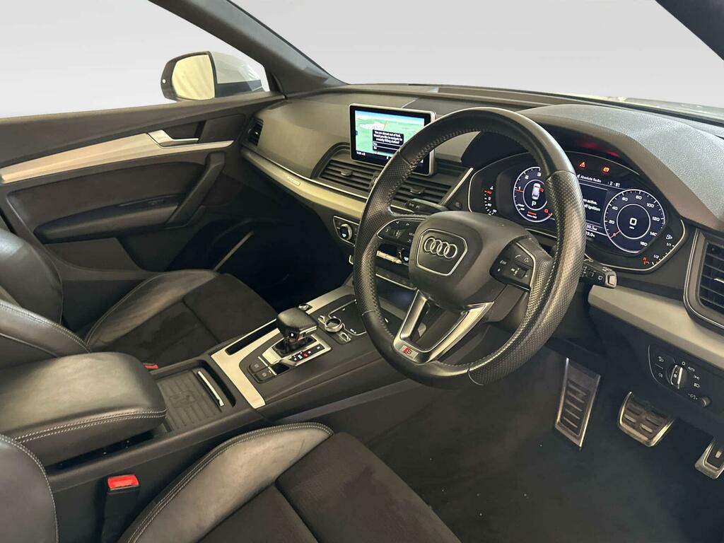 Audi Q5 2.0L Tdi Quattro S Line Black Edition Black #14
