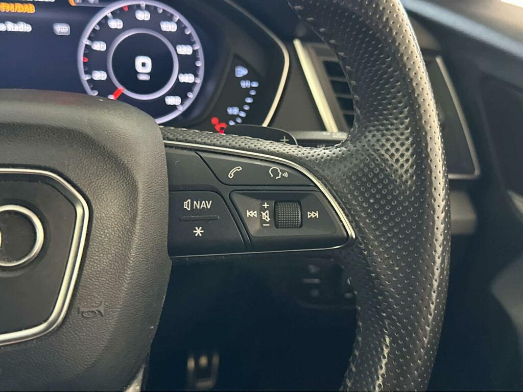 Audi Q5 2.0L Tdi Quattro S Line Black Edition Black #18