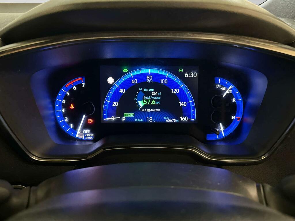 Toyota Corolla Design Hev Cvt White #17