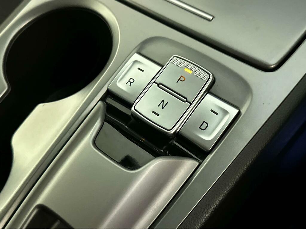 Hyundai Kona Premium Black #23