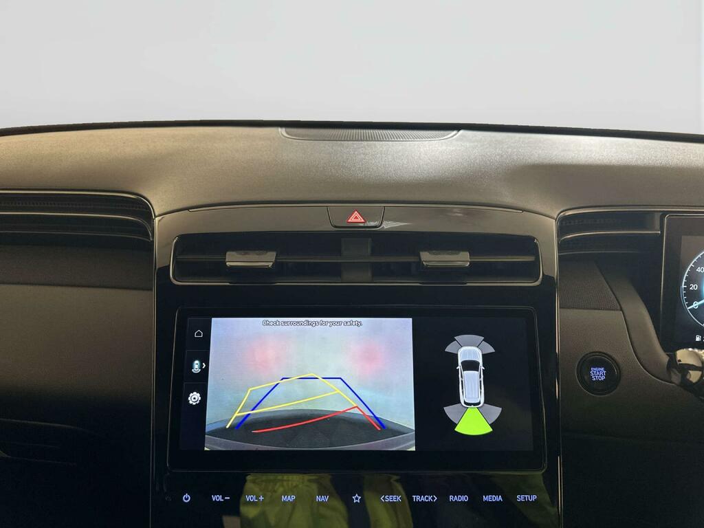 Hyundai Tucson Se Connect Black #18