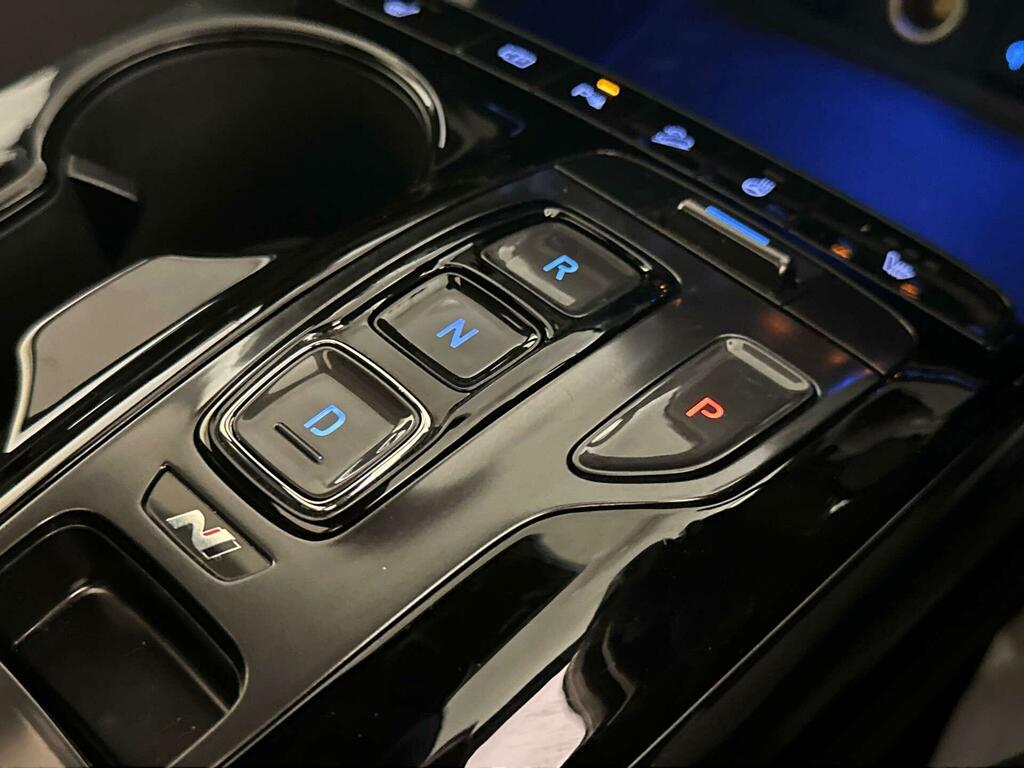 Hyundai Tucson Se Connect Grey #24