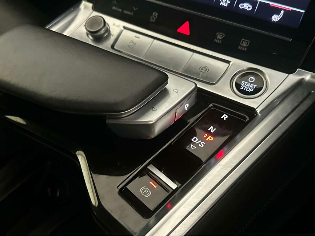 Audi E-tron 300Kw 55 Quattro 95Kwh S Line Grey #25