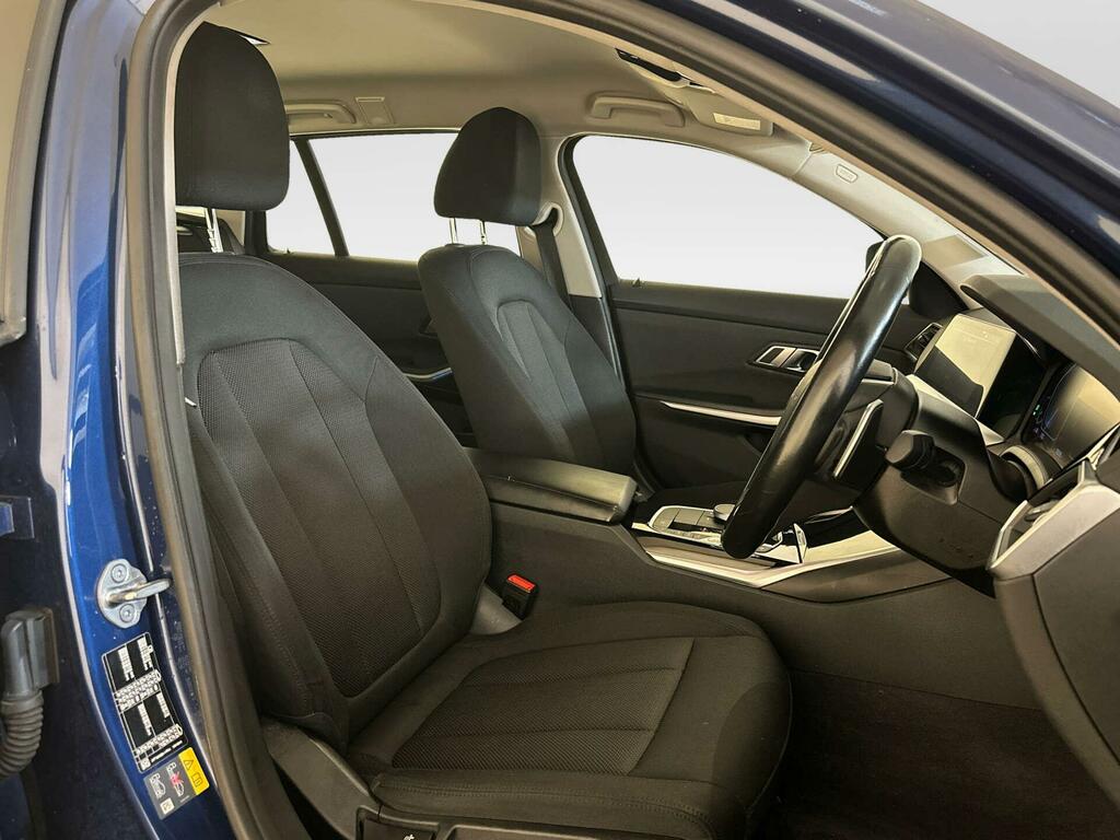 BMW 3 Series M Sport Black #13