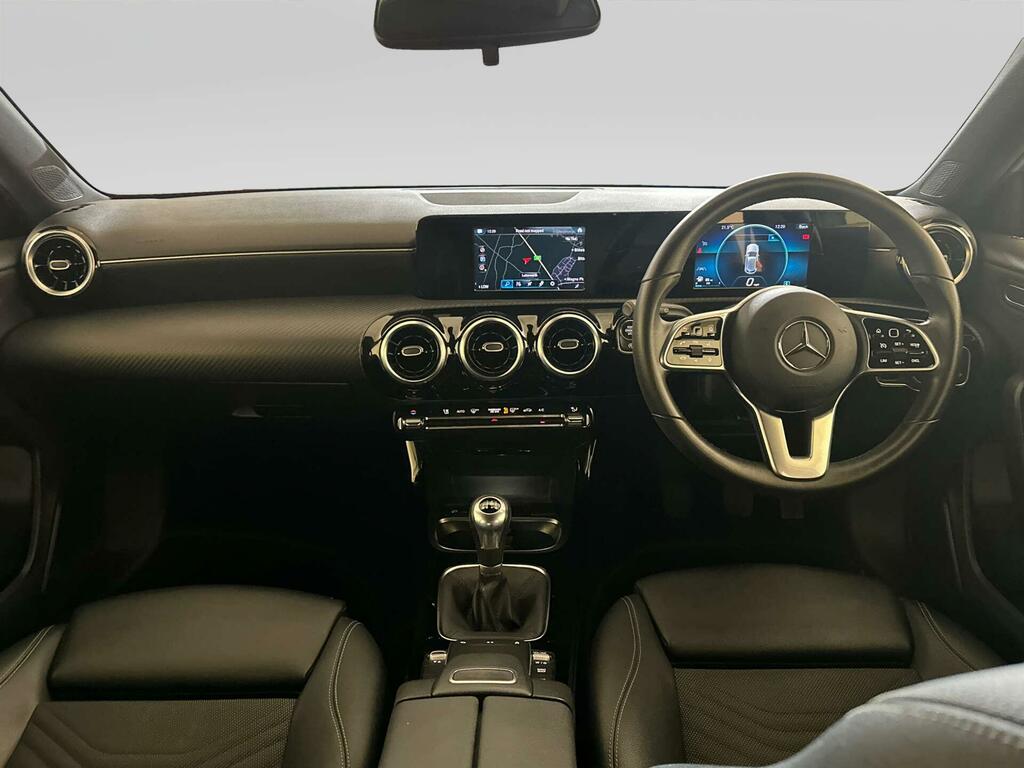 Mercedes-Benz A Class 1.3 A180 Se Hatchback Euro 6 S White #2