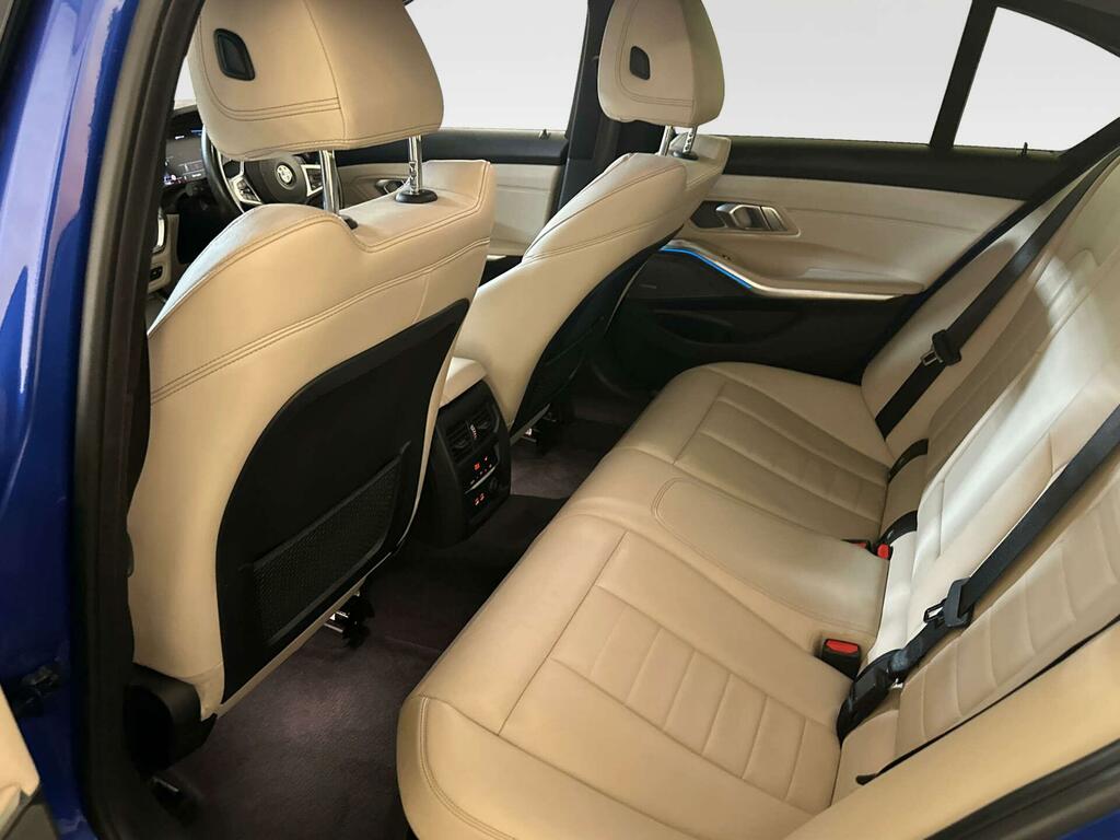 BMW 3 Series M Sport Black #12