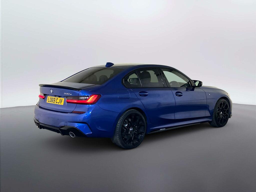 BMW 3 Series M Sport Black #8
