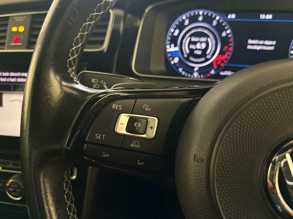 Volkswagen Golf 2.0 Tsi Gti Grey #16