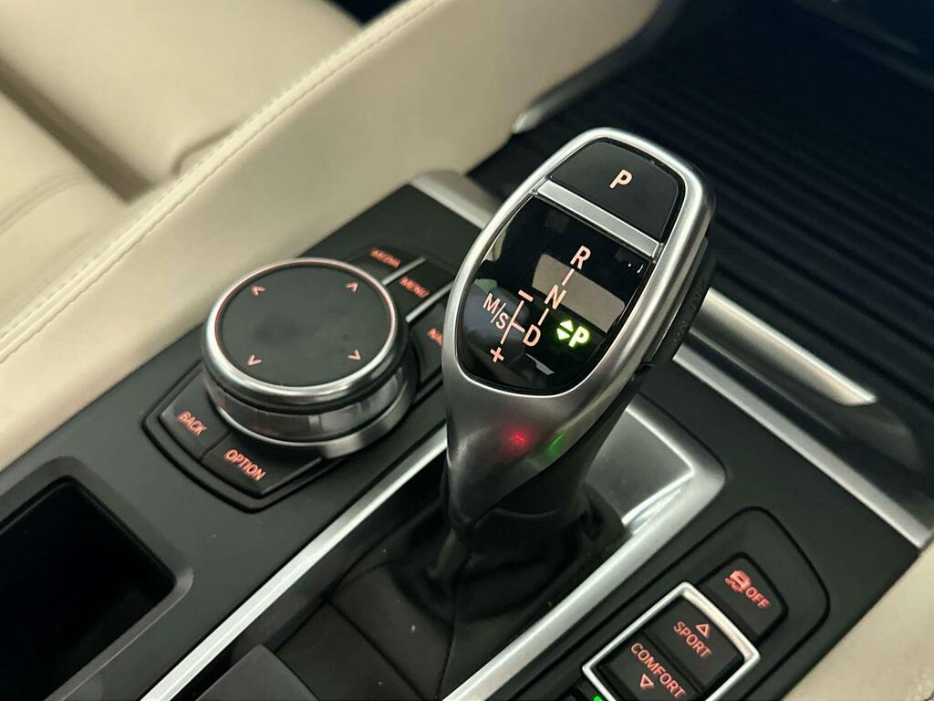 BMW X6 Xdrive40d M Sport Black #26