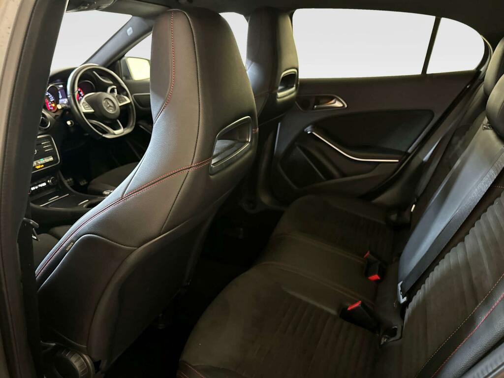 Mercedes-Benz GLA Class 1.6 Gla200 Se Executive Euro 6 Ss #12