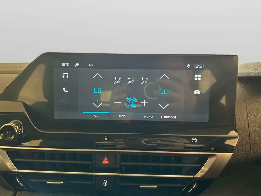 Citroen e-C4 50Kwh Shine Plus 7.4Kw Charger Brown #20