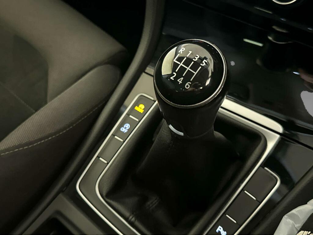 Volkswagen Golf 2.0 Tsi 310 R 4Motion Dsg Black #25
