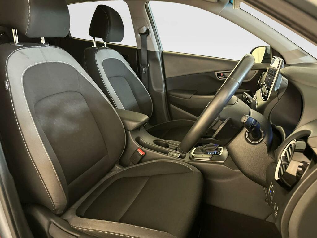 Hyundai Kona Premium Se Grey #11