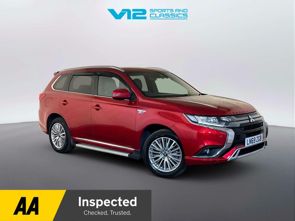 Mitsubishi Outlander 2.4H Twinmotor 13.8Kwh Dynamic Safety Suv Petr Red