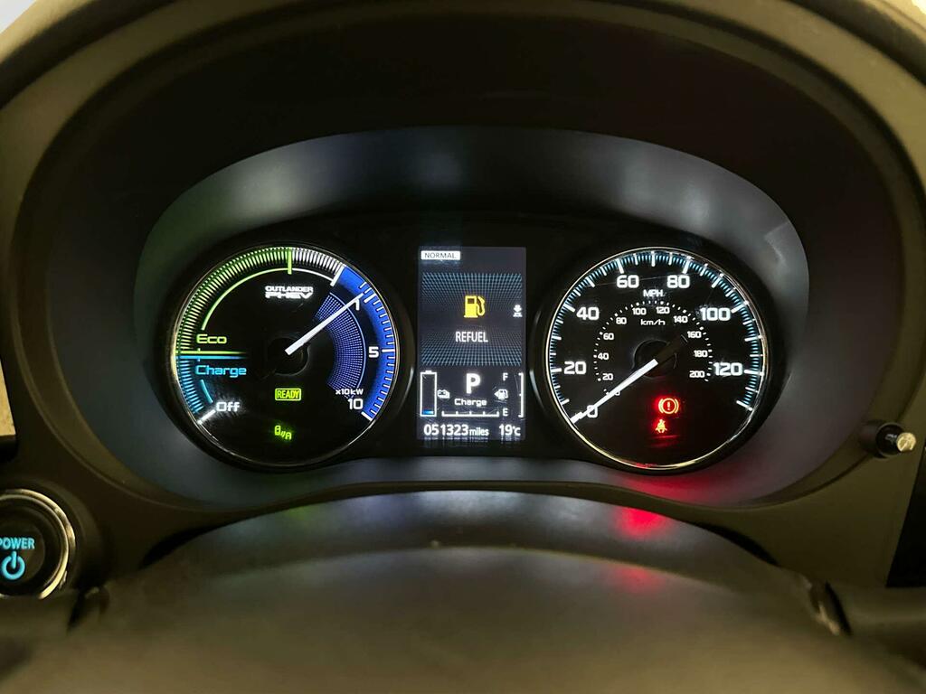 Mitsubishi Outlander H Twinmotor Juro Brown #17